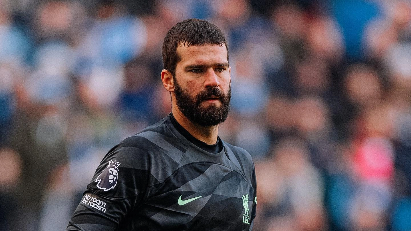 Thu mon Alisson Becker